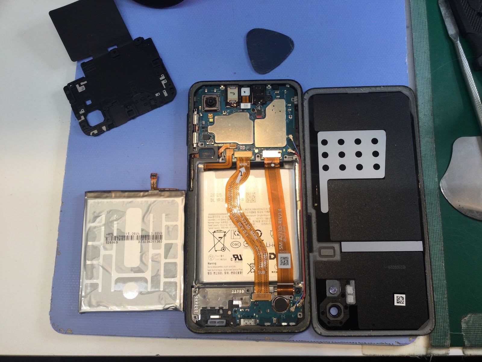 Galaxy A23のバッテリー交換は、データそのまま・即日修理のスマホ修理工房京王聖蹟桜ヶ丘ショッピングセンターB館店へ！